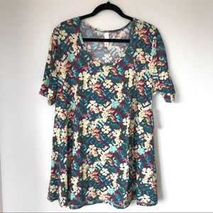 NEW LuLaRoe 2X Perfect Tee FUN FLORAL!
